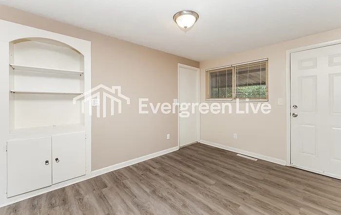 5919 Chambersburg Rd — Photo 5