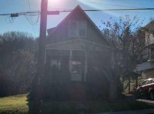 1420 Vance Ave, Coraopolis, PA 15108
