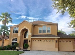22601 Laureldale Dr, Lutz, FL 33549
