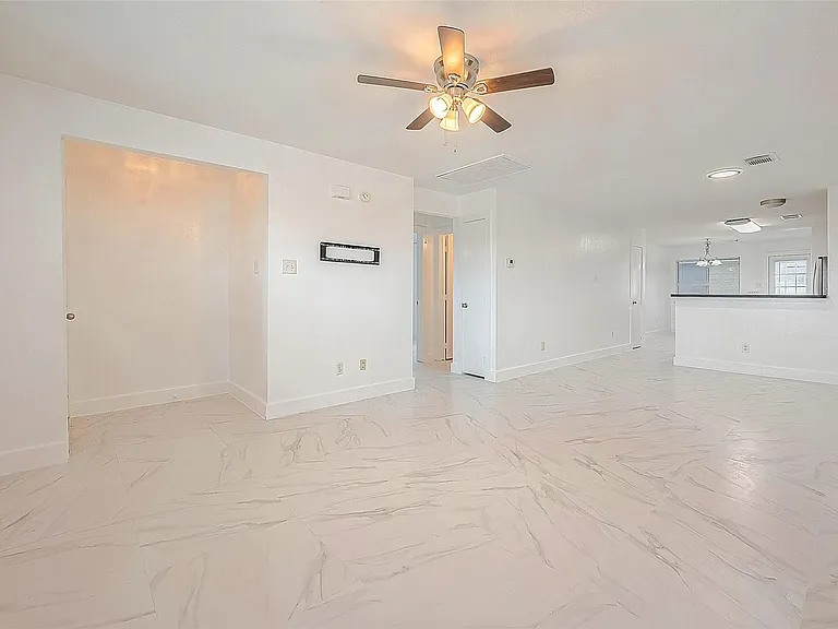 20939 Young Meadows Way — Photo 8