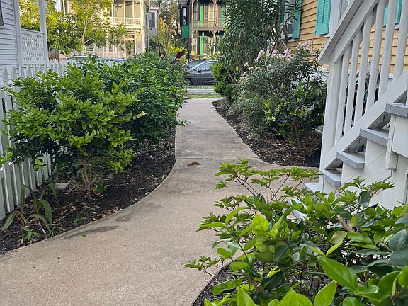 3rd image of 1616 Post Office St APT 3