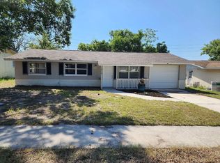 1414 Coppertree Dr, Tarpon Springs, FL 34689