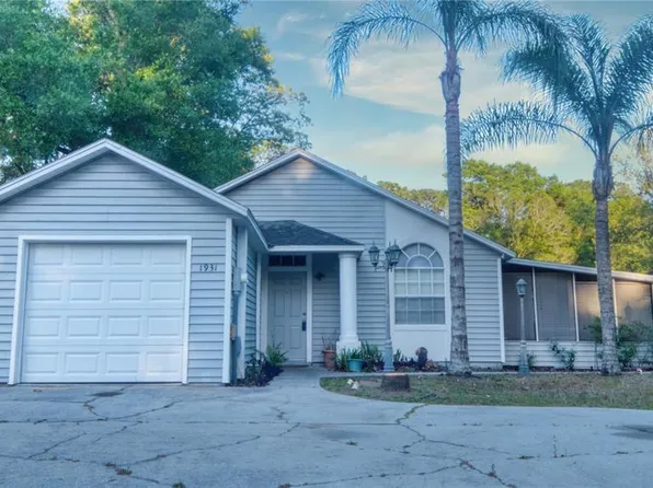 1931 SW 73rd St, Gainesville, FL 32607