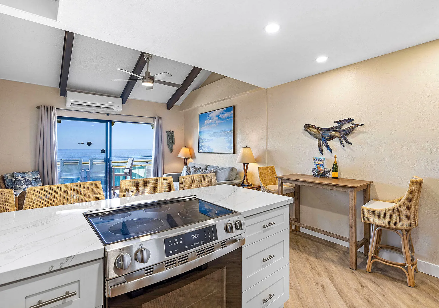 Shores of Maui 215 - Dramatic Ocean Views, Steps to the Beach, — Photo 1