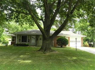 11 Harmony Dr, Belleville, IL