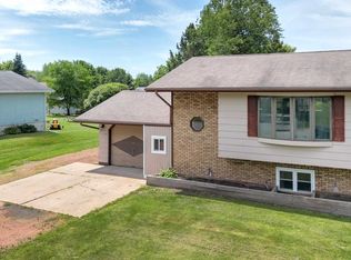 212624 Lumberman Dr, Stratford, WI 54484