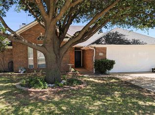 1609 Johnson Rd, Iowa Park, TX 76367