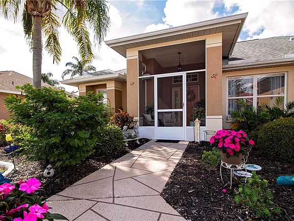 5th image of 308 Caloosa Palms Ct