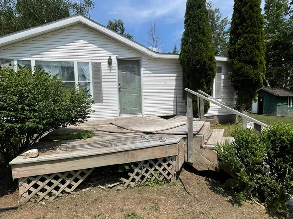 10145 W Long Lake Rd, Alpena, MI 49707