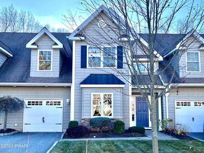 1102 Macintosh Way, Matamoras, PA, 18336