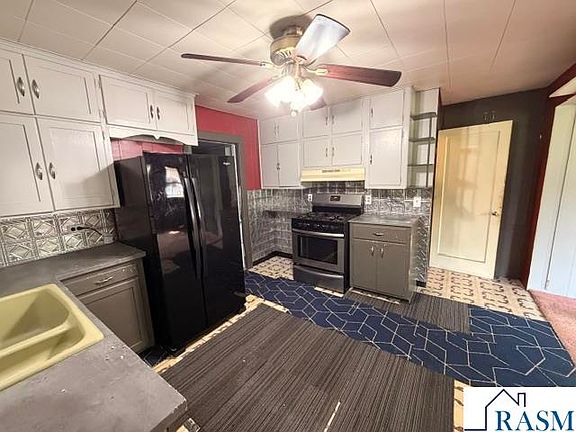 5th image of 1621 N 4th St