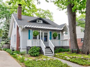 49 Wellesley Dr, Pleasant Ridge, MI 48069