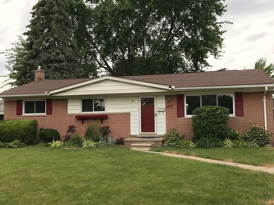 1st image of 31165 Stricker Dr