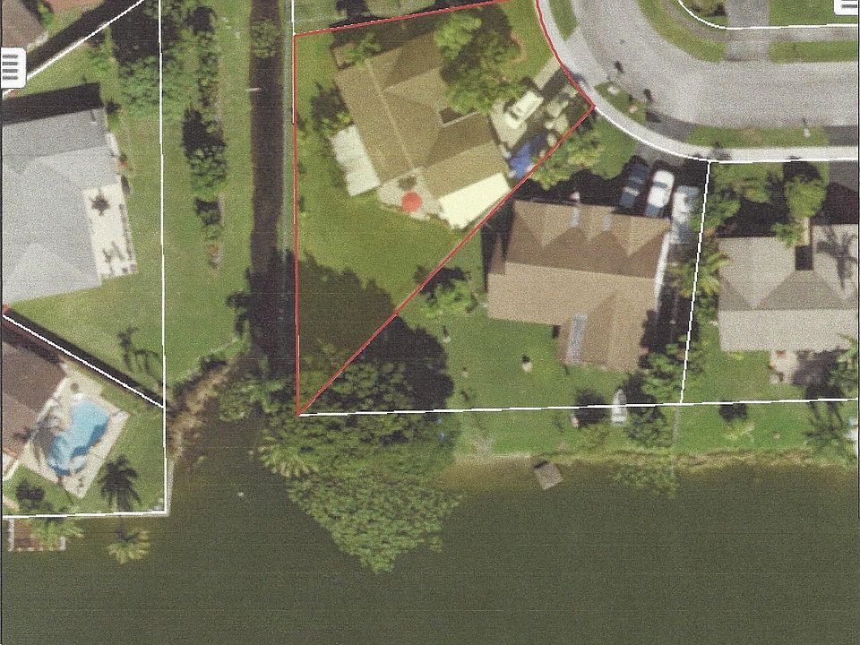 2nd image of 4233 NW 18th Ter