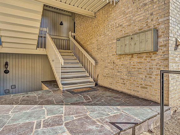 5th image of 5260 Crossbow Cir Unit 15B