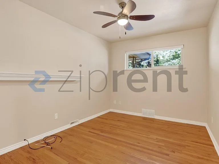 3695 Grape St — Photo 14