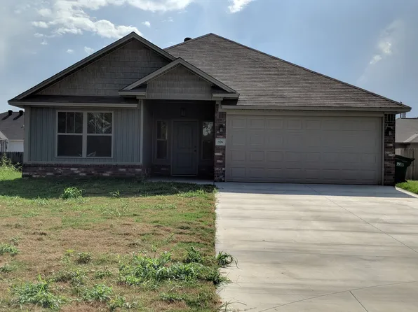 926 S Quincy Cv, Russellville, AR 72802