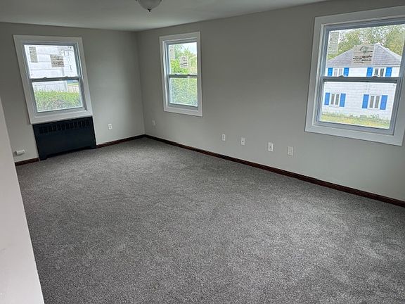 2nd image of 109 Jefferson Dr