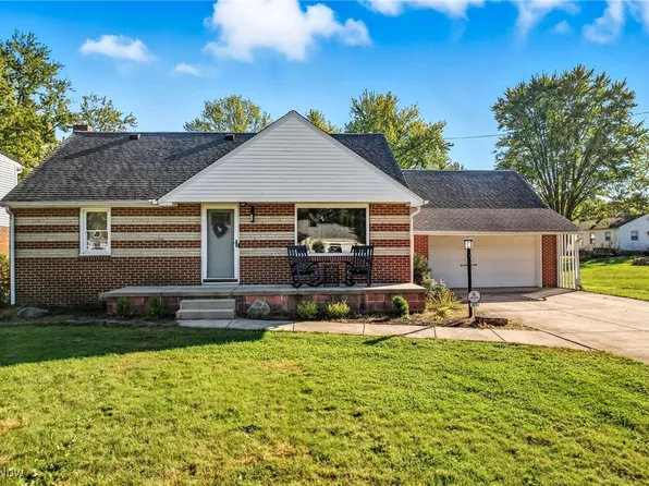 421 Glendola Ave NW, Warren, OH 44483