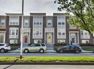 3003 Swift St, North Kansas City, MO 64116