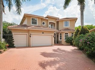 4513 NW 67th Ave, Coral Springs, FL 33067