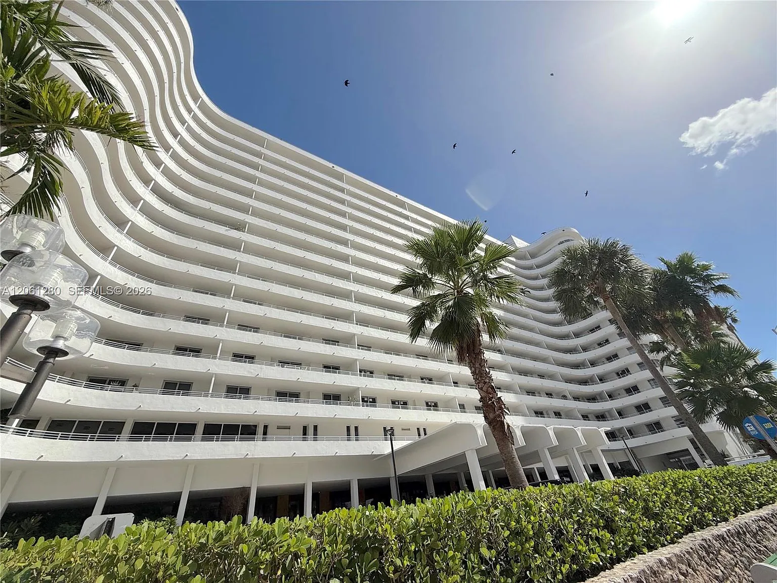 Oceanside Plaza Condo — Photo 1