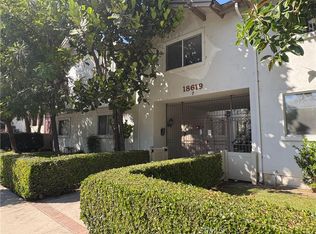 18619 Collins St APT F29, Tarzana, CA 91356