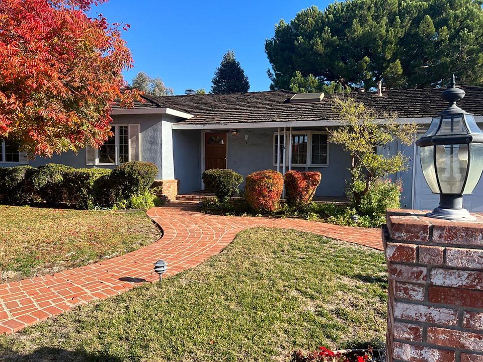 1st image of 493 Casita Way