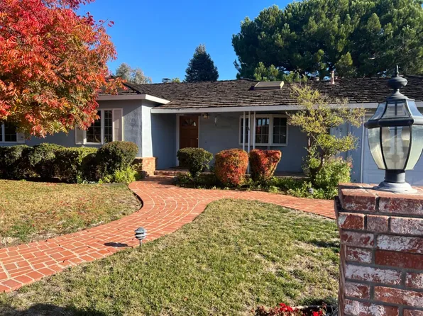 493 Casita Way, Los Altos, CA 94022