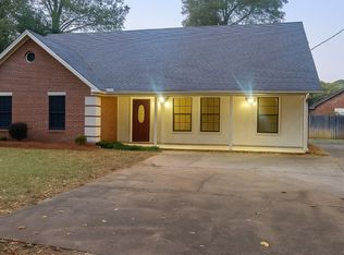 4055 Wares Ferry Rd, Montgomery, AL 36109
