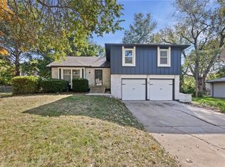 13111 W 100th St, Lenexa, KS 66215