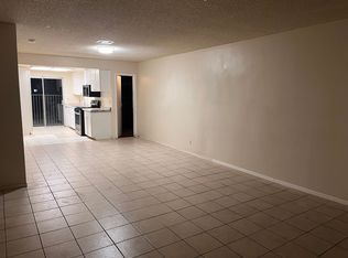 962 Monarch St UNIT B, Hemet, CA 92543