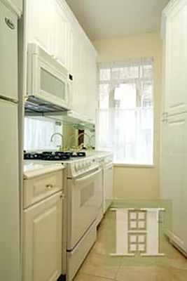 Rented by Halstead Real Estate | media 33