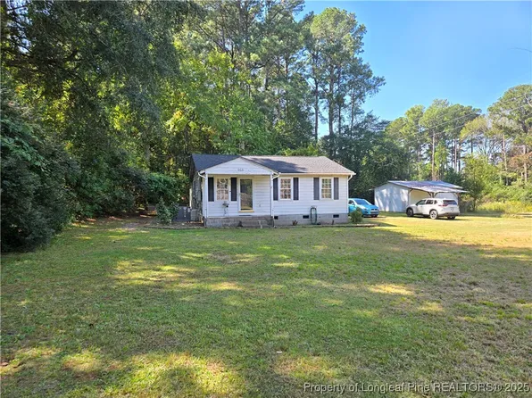 953 Frances Dr, Fayetteville, NC 28306