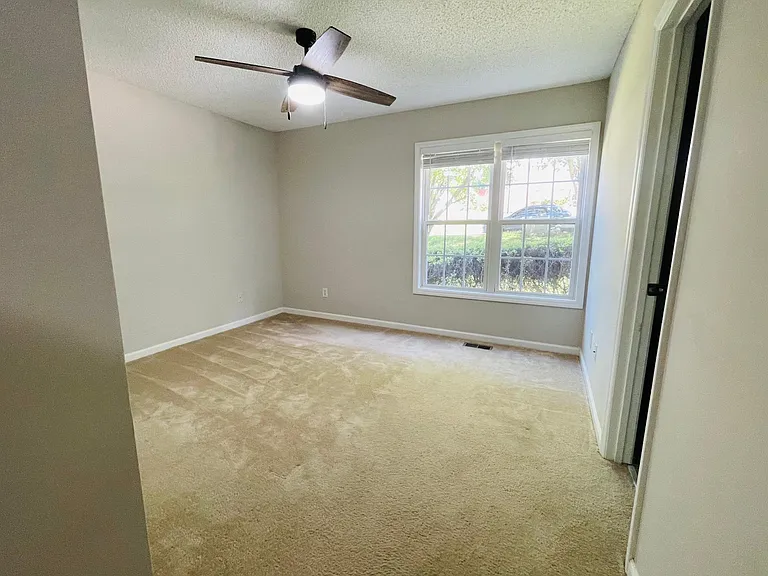 1208 Delham Rd — Photo 3