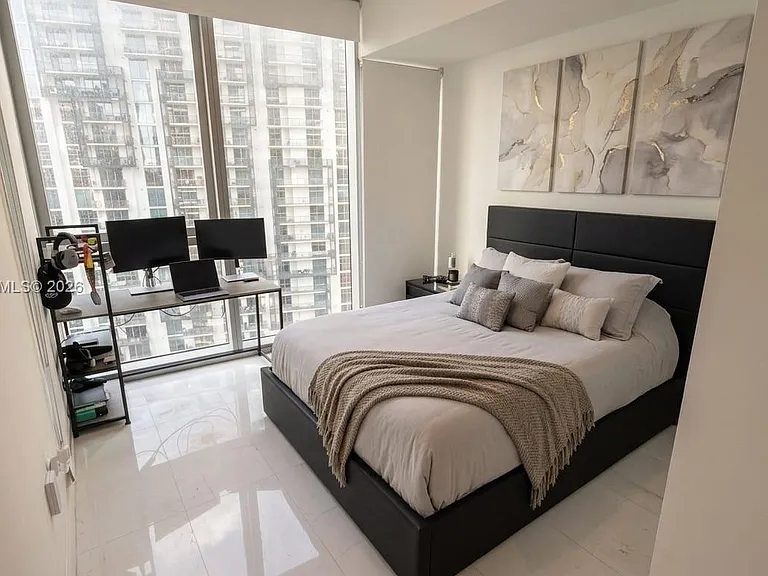 300 Biscayne Boulevard Way #3409W — Photo 16