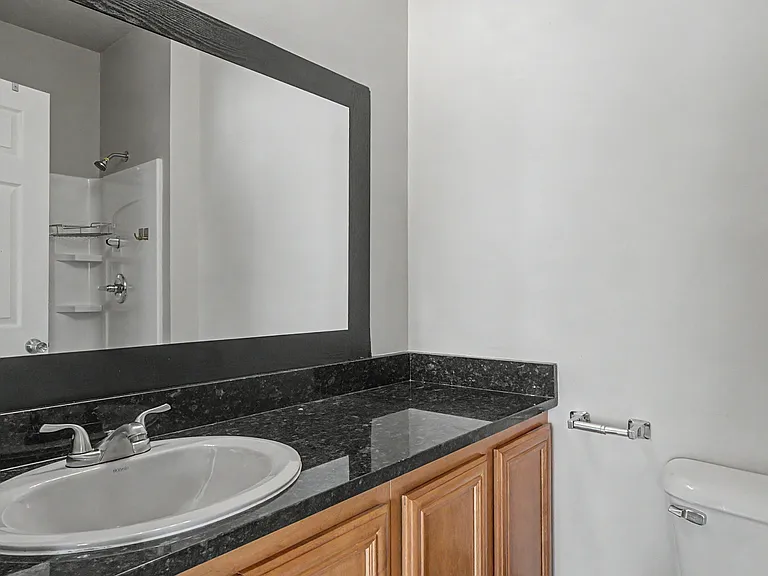 43018 Burlington Dr — Photo 35
