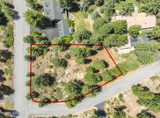 450 Black Pine Ct, Reno, NV 89511