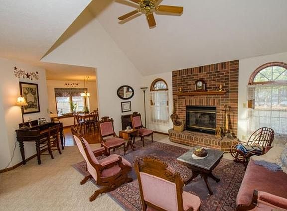 2nd image of 56971 Coppergate Dr