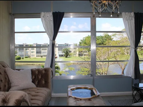 14671 Bonaire Boulevard #305, Delray Beach, FL 33446