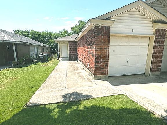 2nd image of 11727 Capotillo St #1