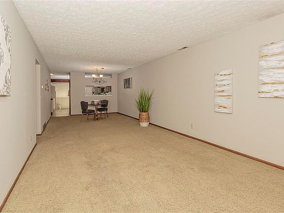 4th image of 1430 Cleveland Heights Blvd