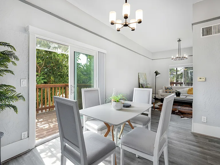Dining Space (Living room)