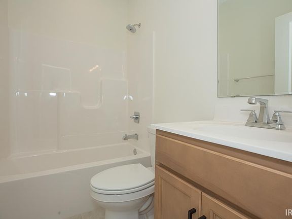 3rd image of 4714 Alaina Dr