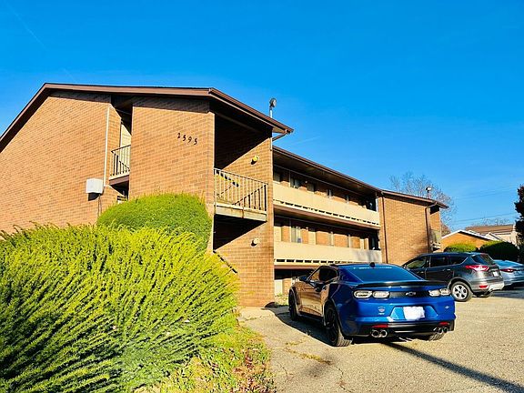 2nd image of 2595 Terrace Ave #5