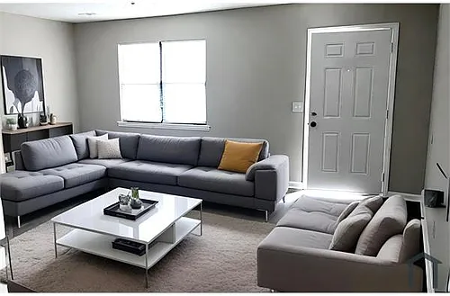 3212 Summer Pl Photo 1