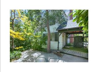 28833 Cedar Dr, Lake Arrowhead, CA 92352
