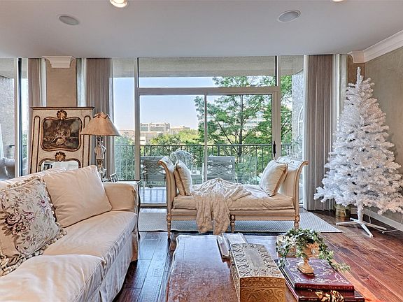 3rd image of 5200 Keller Springs Rd APT 432