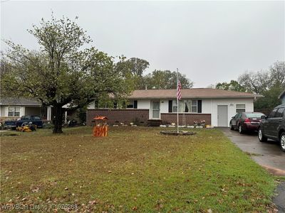 1701 W Gibson St, Ozark, AR, 72949