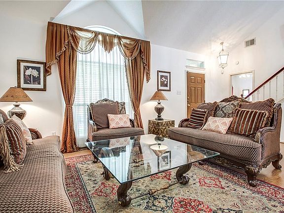 4th image of 2026 Putman Way Ct